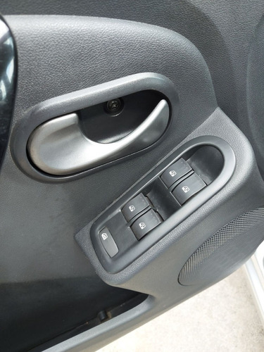 Renault Sandero 1.6 16v Privilege Navegador - 2013 - Gnc -