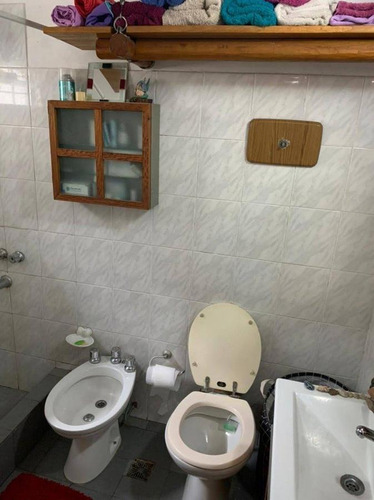 Departamentos En Venta - 4 Dormitorios 2 Baños - 140mts2 - Monte Castro, Capital Federal