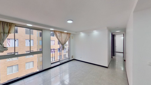 Oportunidad De Hermoso Apartamento En Madrid , Colombia (12964775520)