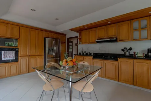 Casa En Arriendo/venta En Altos De Yerbabuena. Cod A5778