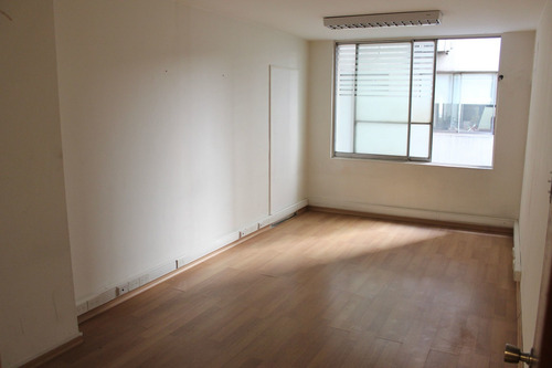 Imagen 8 de 18 de Venta Oficina De 56 Mts En Microcentro