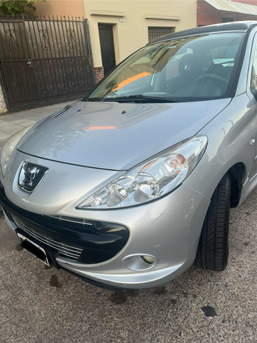 Peugeot 207 1.6 Xt