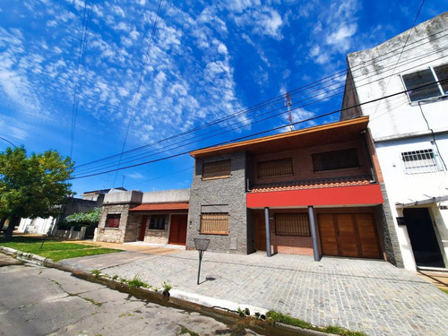 Imagen 27 de 30 de Venta Casa 6 Amb 240 M2 Valentin Alsina