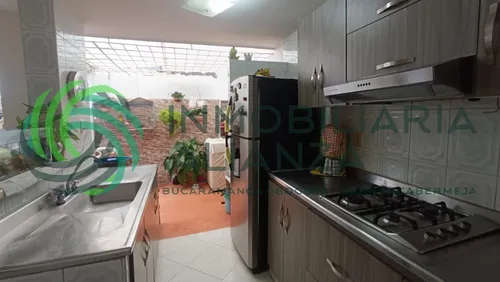 Casa En Venta En Jardines De Coaviconsa. Cod V61708