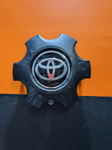 Tapa De Rin Toyota Hilux Original S/29