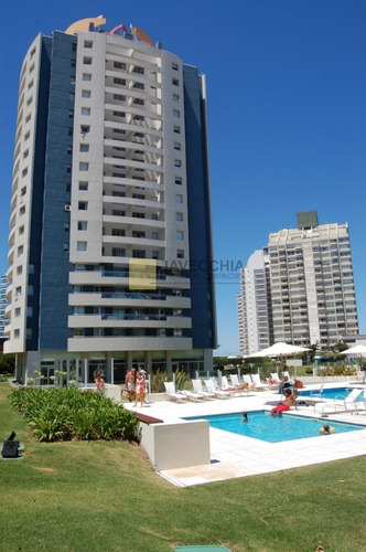 Imagen 2 de 22 de Venta De Apartamento De 3 Dormitorios En La Brava