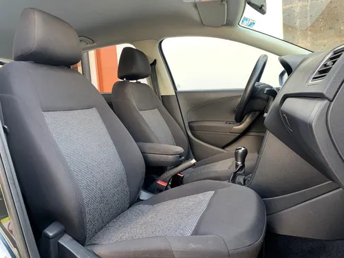 Volkswagen Polo 1.6 Comfortline Plus Mt