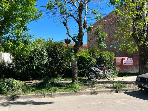 Lote A Solo Una Cuadra Del Centro De La Ciudad