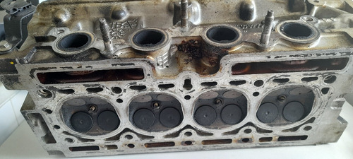 Cabeçote Do Renault Logan 1.0 16v (Usado)