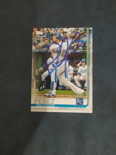 Topps Update Autografiada Por Salvador Pérez Año 2018 