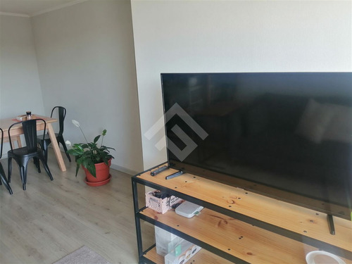Departamento En Venta De 3 Dorm. En Cerrillos