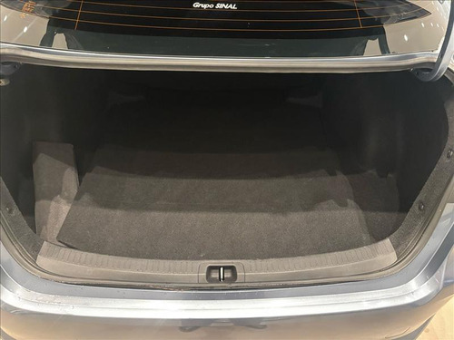 Toyota Corolla 2.0 Vvt-ie Xei
