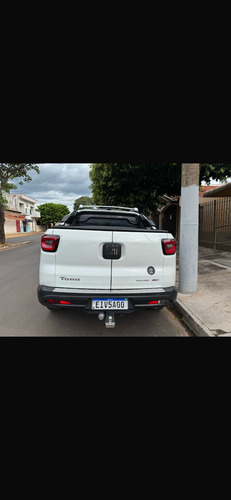 Fiat Toro 2.0 Volcano 4x4 Aut. 4p