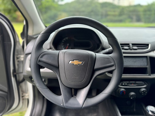 Chevrolet Onix 1.0 MPFI LS 8V FLEX 4P MANUAL