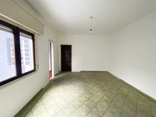 Alquiler Apartamento 1 Dormitorio En Calle Martin C Martinez.excelente Estado