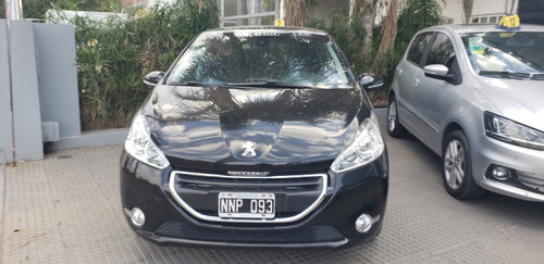Robayna Peugeot 208 Feline 1.6 Año 2014 Negro