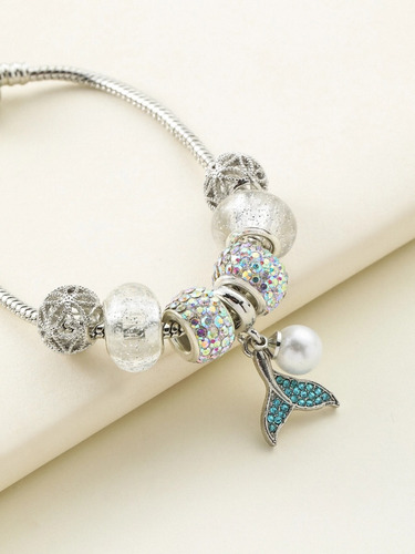 Imagen 2 de 6 de Brazalete Sirena Con 11 Charms Entrega Inmediata