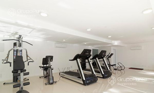 Departamento En Venta Torre Esmeralda , Playa Brava, Punta Del Este