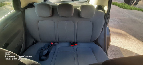 Fiat Punto 1.4 Attractive C/radio Integrada