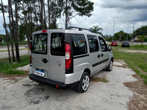 Imagem 3 de 14 de Fiat Doblo