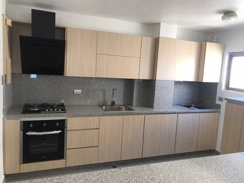 Imagen 4 de 15 de Apartamento En Las Quintas (ina-080) Vende Iris Rojas