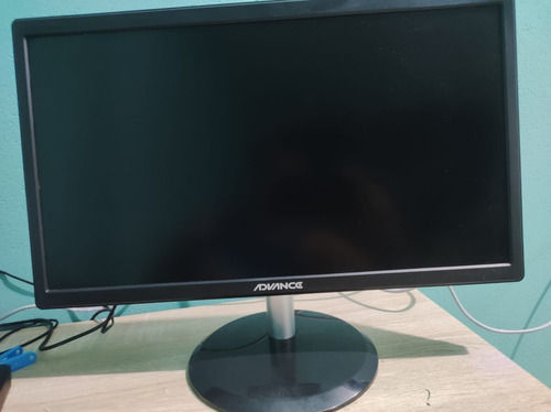 Monitor Advance Adv195 Tn 5ms Con Parlantes Incorporados