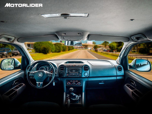 Imagen 9 de 25 de Volkswagen Amarok Trendline 2.0 Tsi 4x2 | Permuta / Financia