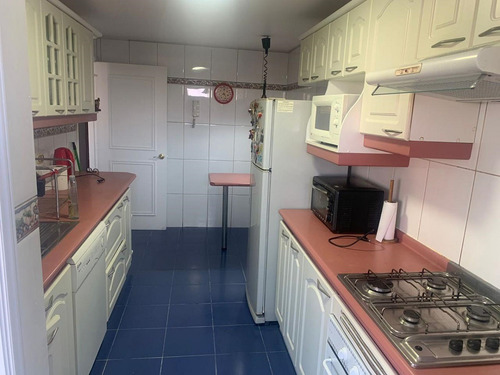 Amplio Departamento - Ubicación Inmejorable