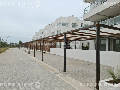 Departamento En Venta Ubicado En Castaños, Nordelta, G.b.a. Zona Norte