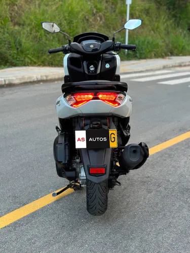 Yamaha Nmax Connected