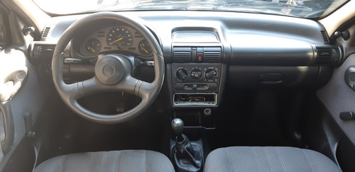 Imagem 7 de 8 de Chevrolet Corsa