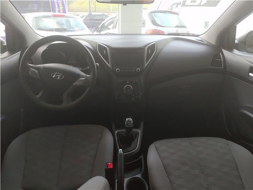 Hyundai Hb20s 1.6 Comfort Plus 16v Flex 4p Manual