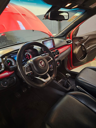 Fiat Argo 1.8 Hgt