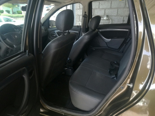 Imagen 8 de 11 de Renault Duster Dynamique 2016 T/a 2.0l Aa Ee Estereo Rines