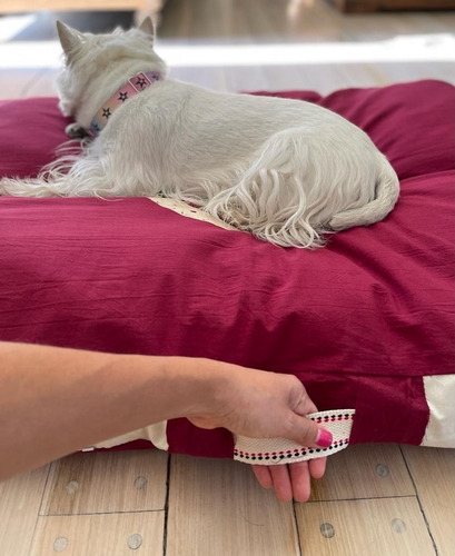 Imagen 2 de 6 de Colchoneta Perro Mullida Con Funda Fiaca Xl 1mx70