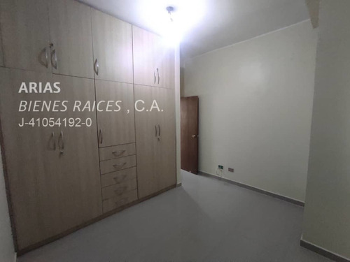 Imagen 9 de 10 de Se Vende, Apartamento En Res. San Andrés. Urb. San Miguel