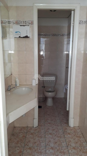 Imagen 10 de 12 de Oficina Ciudad Vieja Alquiler, Rincon Y Misiones, Buen Metraje, 3 Oficinas, Privado, 2 Baños