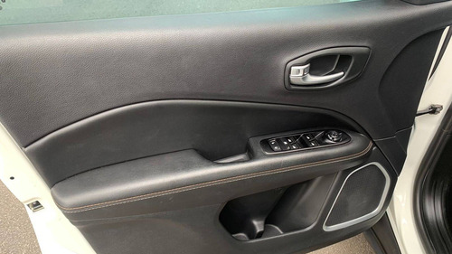 Imagem 11 de 15 de Jeep Compass 2.0 16v Flex Longitude Automático