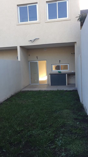 Imagen 13 de 14 de Excelente Triplex A Estrenar En Ituzaingo Norte