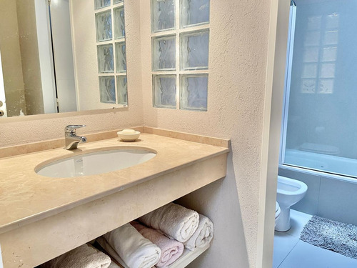 Imagen 28 de 30 de Oportunidad!! Moderna Y Encantadora Casa En Punta Chica