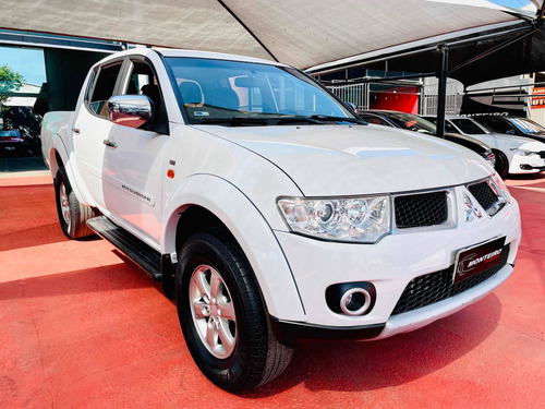 Imagem 6 de 13 de Mitsubishi L200 2013 3.2 Triton Hpe Cab. Dupla 4x4 Aut. 4p