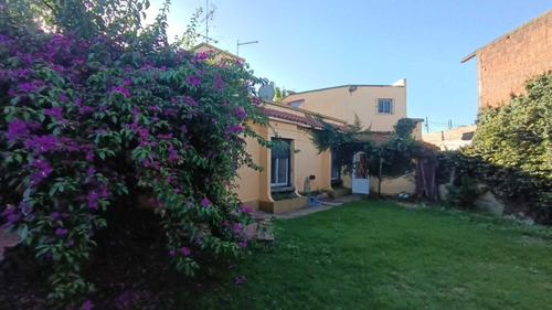 Casa En Venta En Juan Maria Gutierrez, Berazategui, G.b.a. Zona Sur