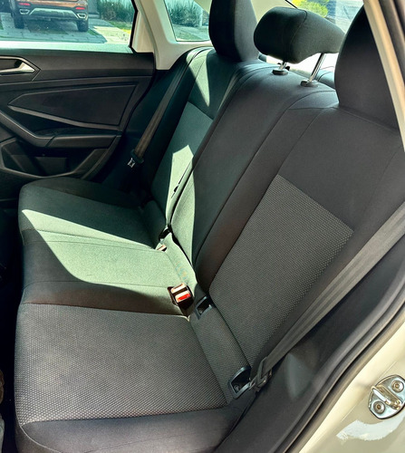 Volkswagen Jetta 2.5 Trendline Mt