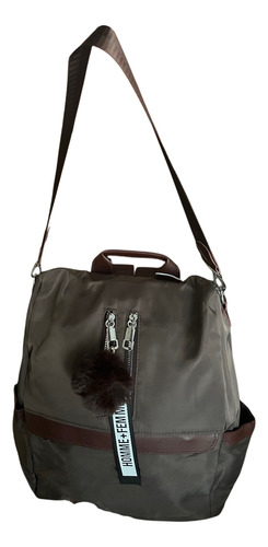 Bolsa Mochila Feminina Antifurto Com Alça Transversal Pompom Marrom-claro Liso