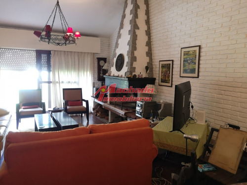 Casa En Zona Cantegril Ideal Para Vivir Todo El Año- Ref: 6343