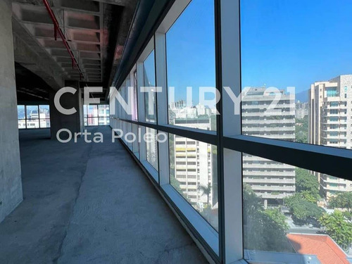 Piso De Oficina En Centro Empresarial La Esmeralda, Campo Alegre