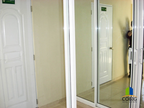 Imagen 7 de 10 de Casa De Dos Niveles En Las Cayenas Santiago Rd