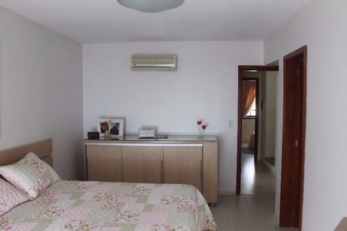 Casa Em Camaquã Com 4 Dormitórios - Lu265889