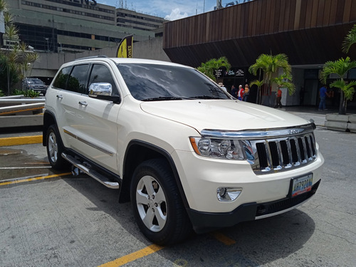 Imagen 3 de 18 de Jeep Grand Cherokee