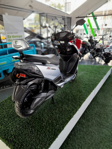 Imagen 4 de 15 de Moto Electrica Sunra Leo 2022